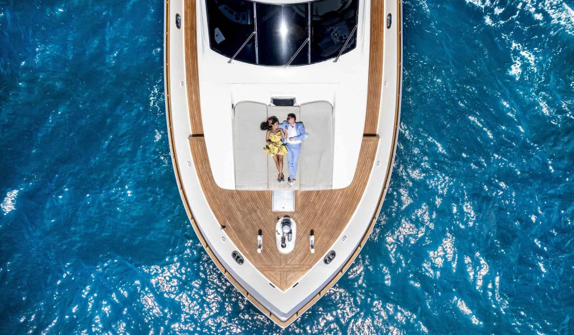 pre-wedding shoots in Gurgaon couple romantic pose