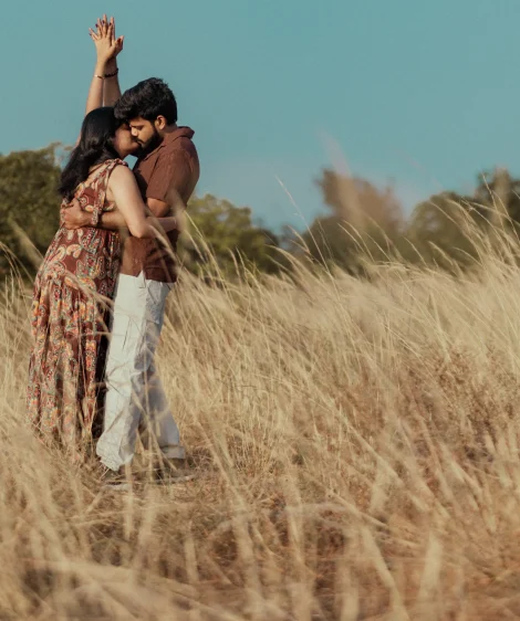 Candid pre-wedding photography in Gurgaon capturing couple laughter