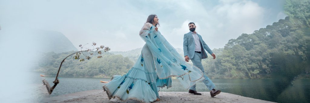 Couple posing during pre-wedding shoot in Gurgaon