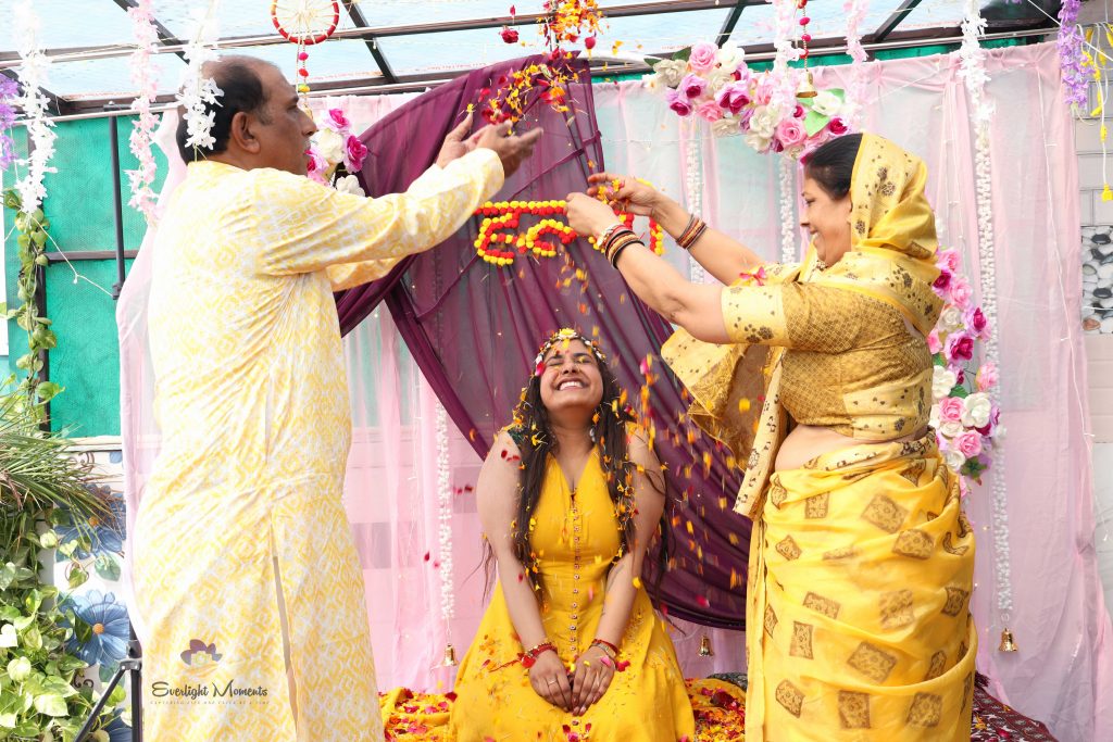 Pre-wedding photoshoot in Delhi NCR by best photographers in Delhi NCR