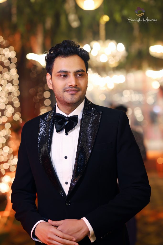 Delhi NCR wedding photography team shooting bride portrait